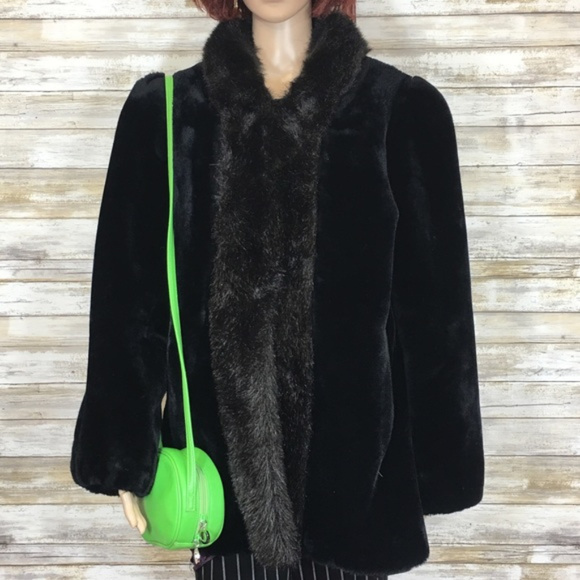 Vintage 80’s 90’s Jordache Faux Fur Jacket - Picture 2 of 6